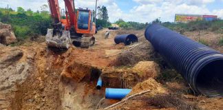 Obra da Jotanunes construtora deixa centenas de famílias sem água em Alagoinhas velha